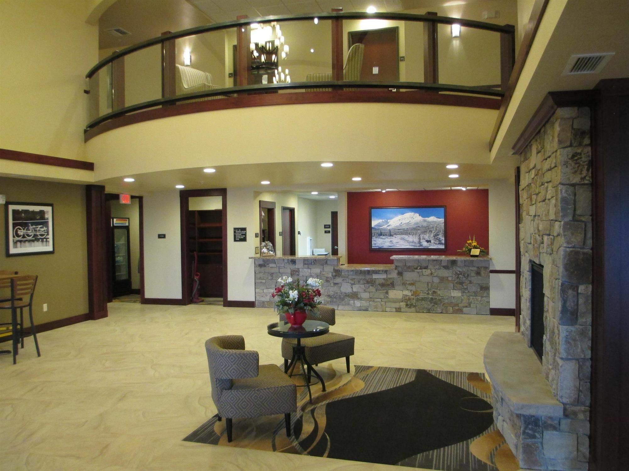 Best Western Shelby Inn & Suites Exterior foto